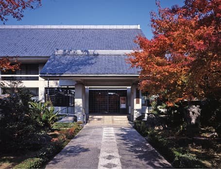The exterior of the Shokokuji Jotenkaku Museum