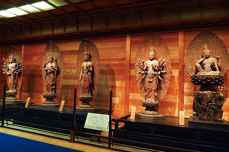 Six Forms of Avalokitesvara Bodhisattva