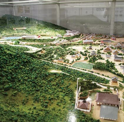 A display of a topographical model