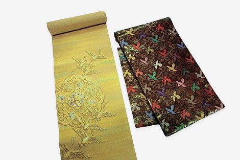 Photograph of a Nishijin-ori obi (traditional woven sash)